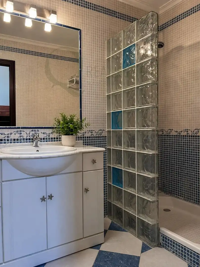 Baño de Casa o chalet en venta en Villena con Aire acondicionado, Calefacción y Jardín privado