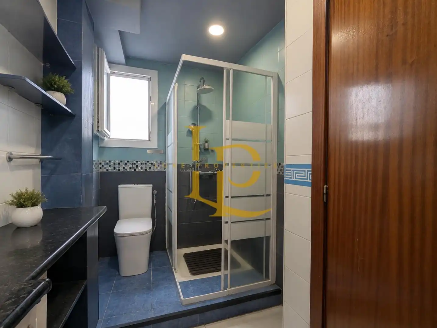 Baño de Piso en venta en San Lorenzo de El Escorial con Calefacción, Jardín privado y Horno