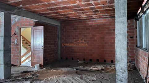 Foto 2 de Piso en venta en O Feal - Xubia, A Coruña