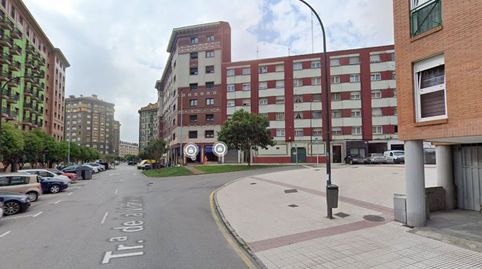 Foto 2 de Piso en venta en De Gijón, Versalles, Avilés