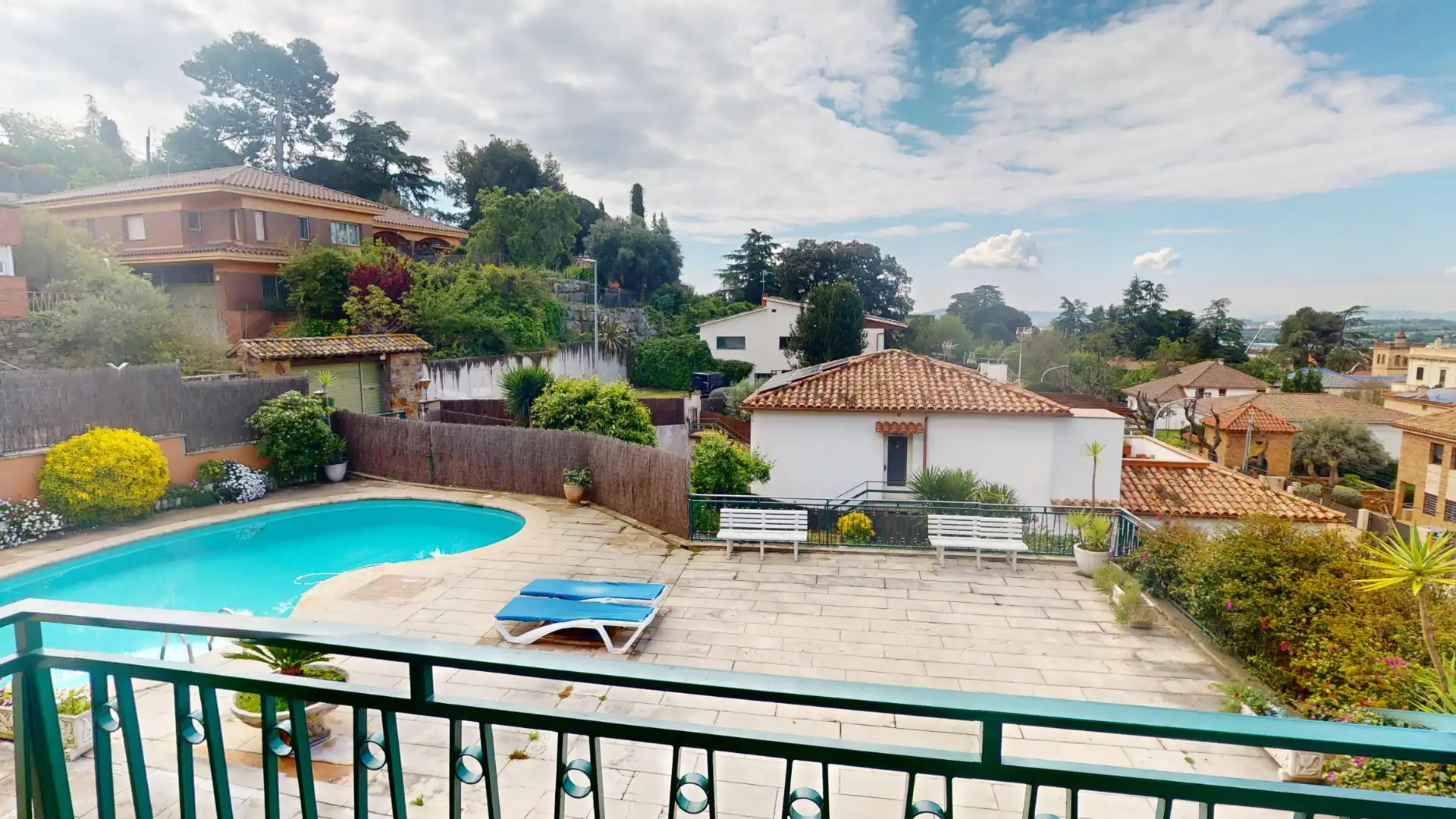 Piscina de Casa o xalet en venda en La Garriga amb Aire condicionat, Calefacció i Jardí privat