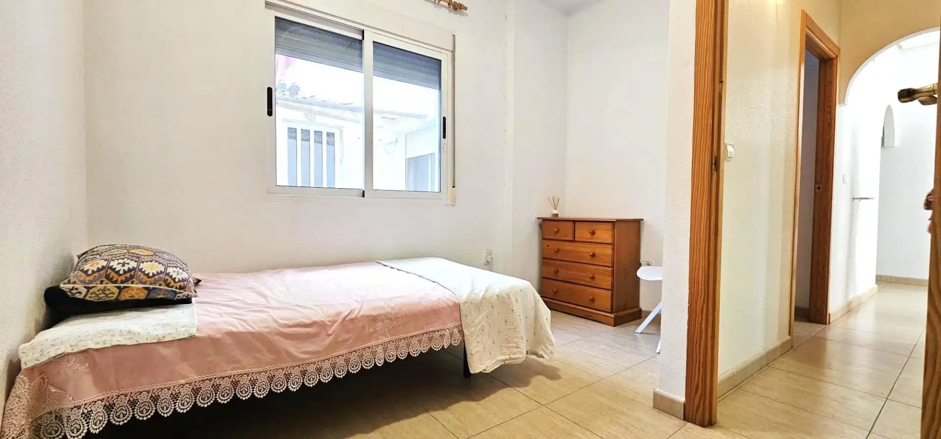 Habitación de Finca rústica en venta en San Pedro del Pinatar con Aire acondicionado, Terraza y Amueblado