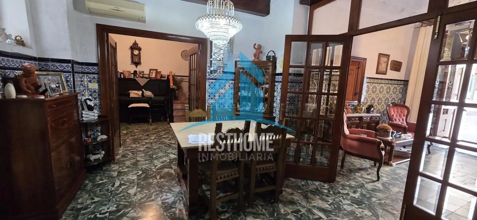 Casa con terraza en venta en Calle BAIX, imagen 3