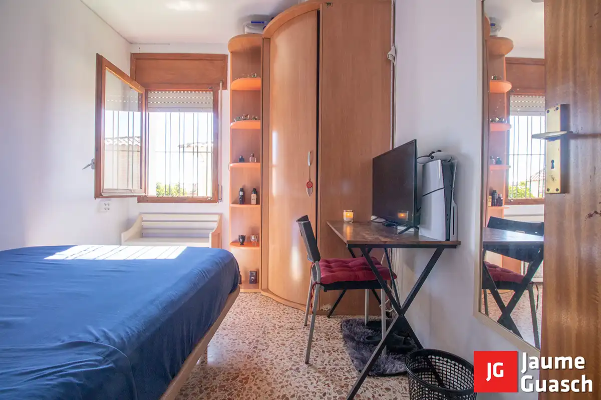 Habitación de Casa o chalet en venta en Torredembarra con Aire acondicionado, Calefacción y Jardín privado