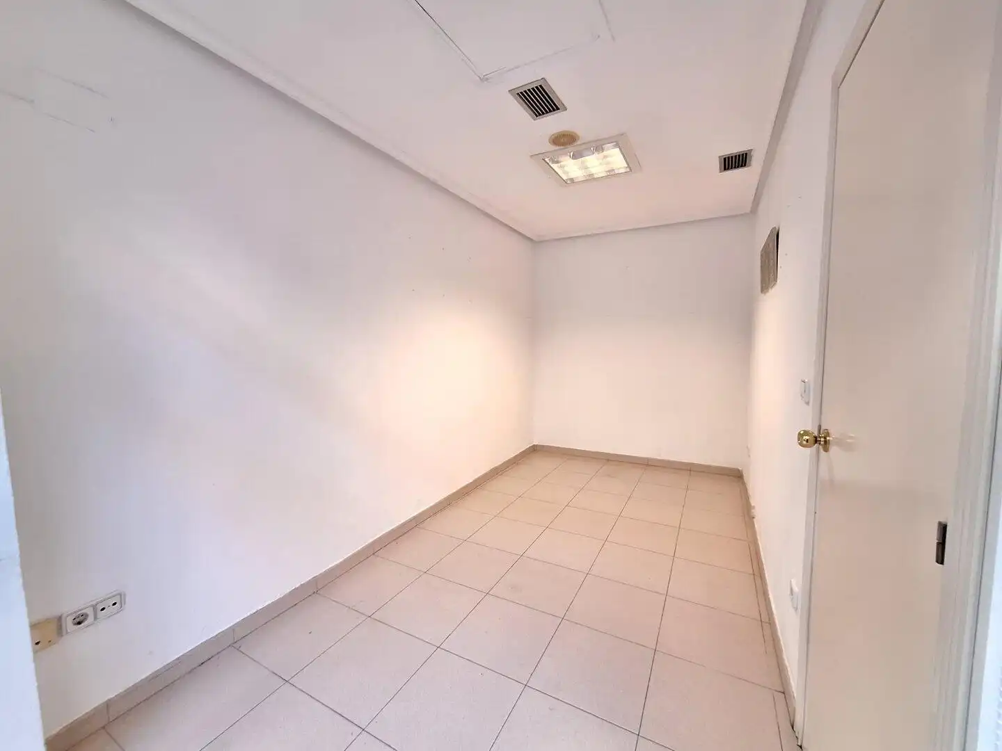 Local en venta en Zaragoza