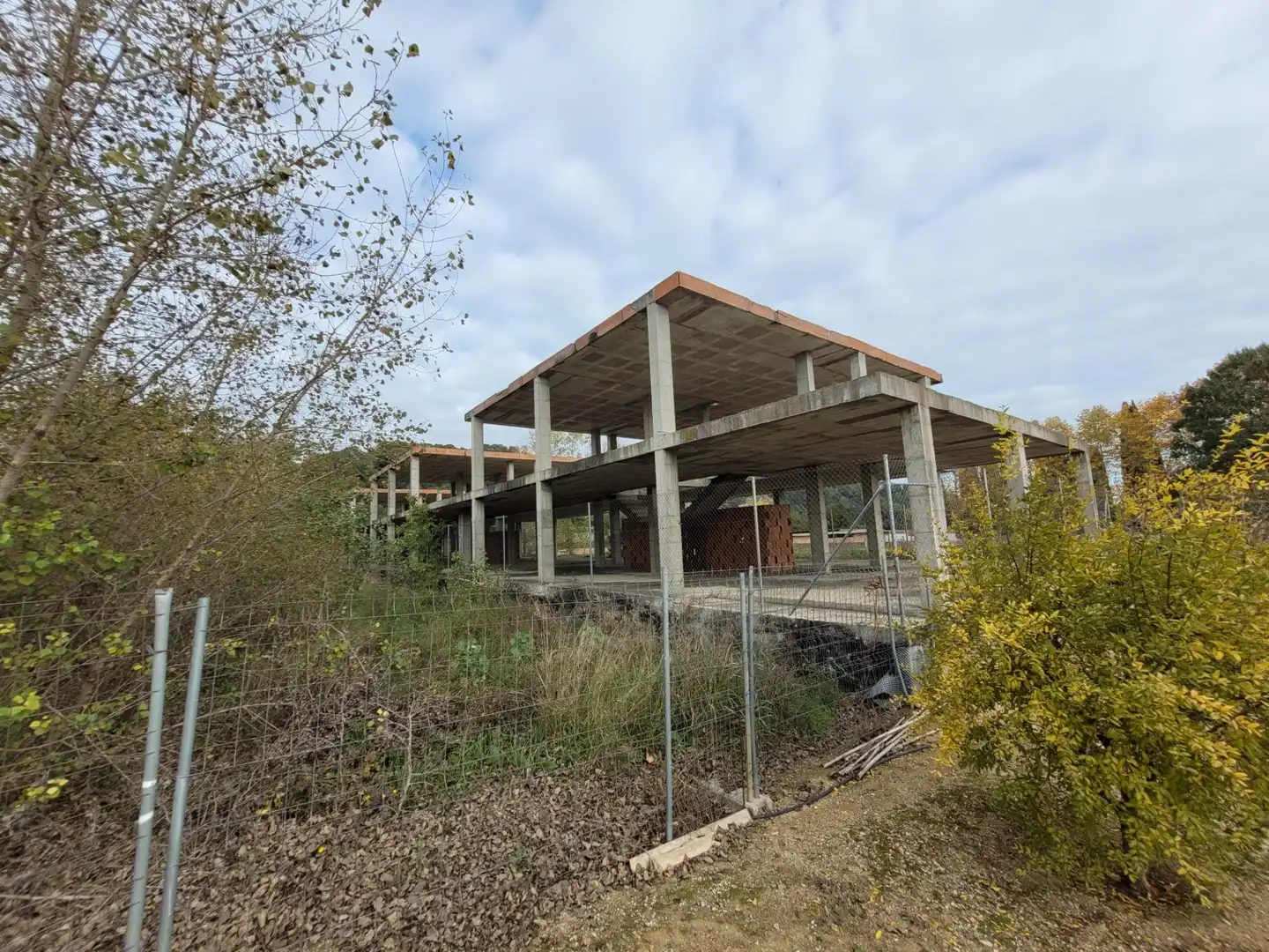 Vista exterior de Edificio en venta en Cervià de Ter
