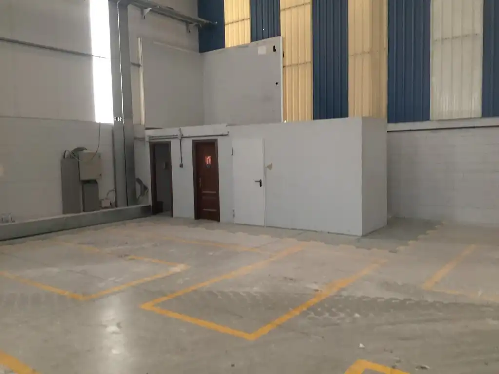 Industrial building for sale in Avenida da Deputación, imagen 7