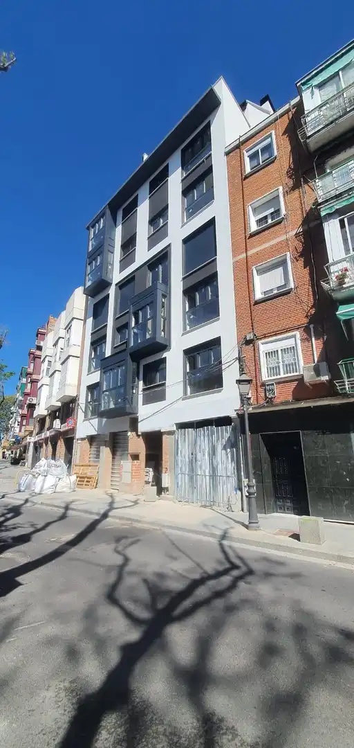Außenansicht von Wohnungen zum Verkauf in Madrid
