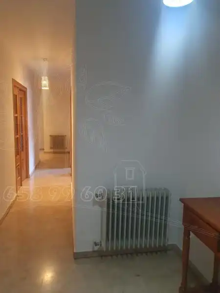 Pis en venda en Baza amb Calefacció, Terrassa i Moblat