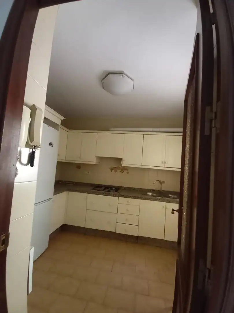 Kitchen of Flat for sale in Córdoba  with Air Conditioner and Storage room