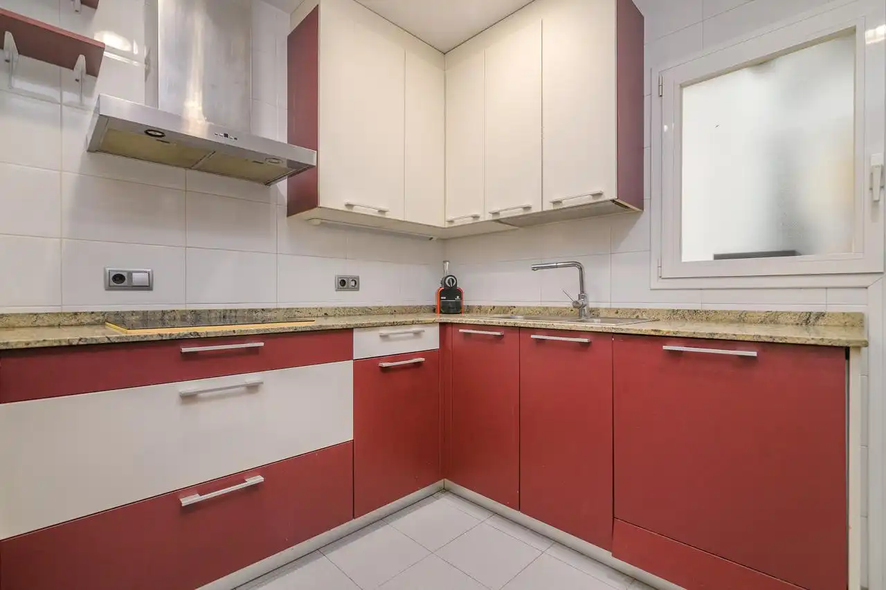 Cuina de Pis en venda en Barcelona amb Aire condicionat, Calefacció i Parquet
