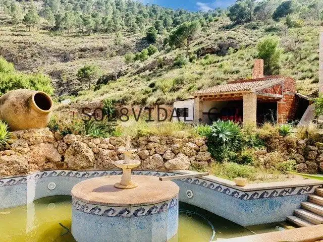 Casa o xalet en venda en Orihuela amb Aire condicionat, Jardí privat i Terrassa