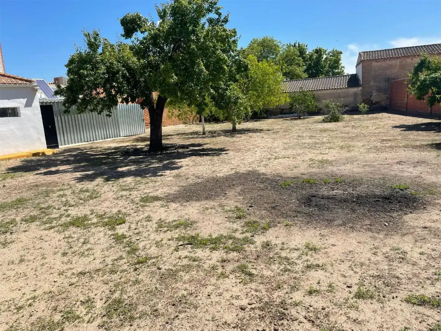 Terreno en venta en Burujón