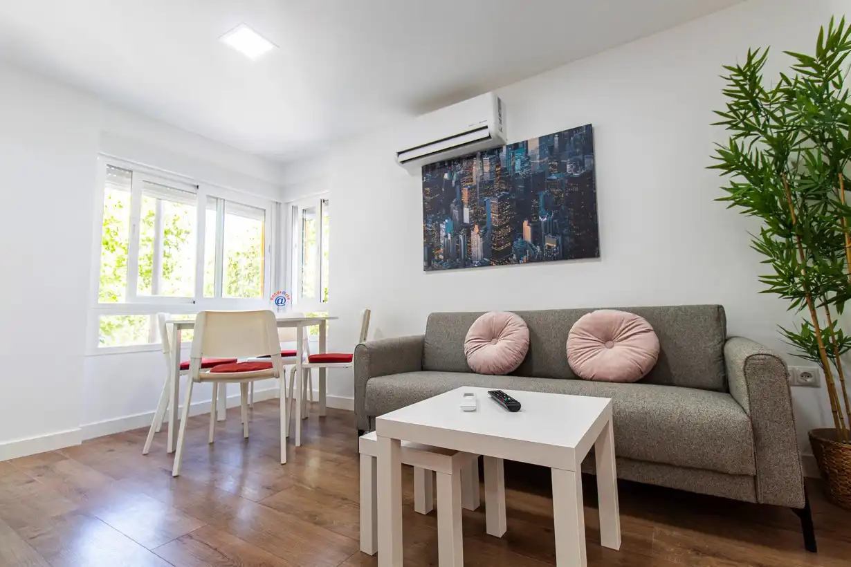 Flat for sale in Calle de Pobladura del Valle, imagen 3