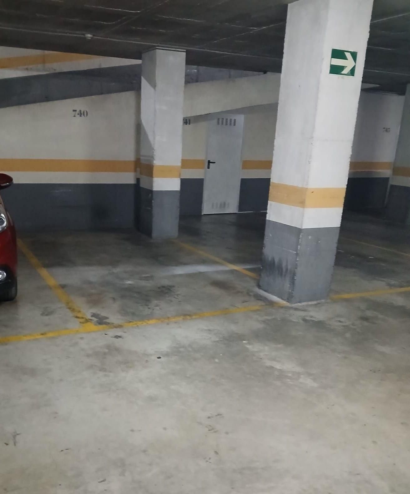 Aparcament de Garatge de lloguer en  Granada Capital