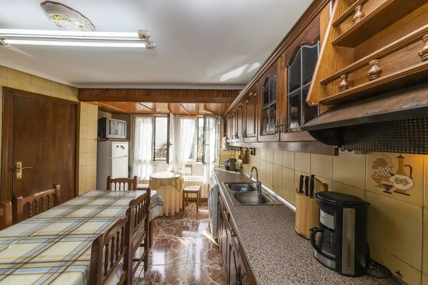 Cocina de Casa o chalet en venta en Miranda de Arga con Aire acondicionado, Calefacción y Jardín privado