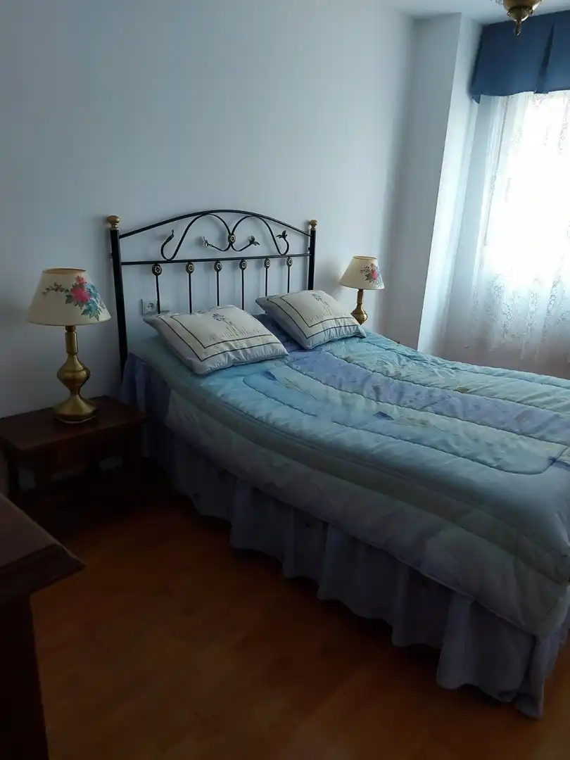 Bedroom of Apartments for rent in Ponferrada  with Heating