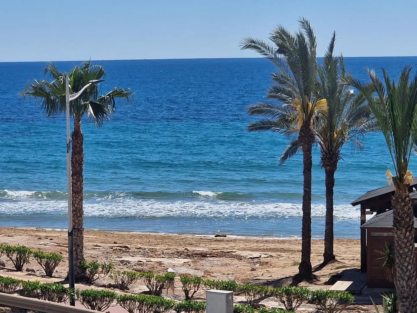 Vista exterior de Àtic en venda en Pulpí amb Aire condicionat, Calefacció i Jardí privat