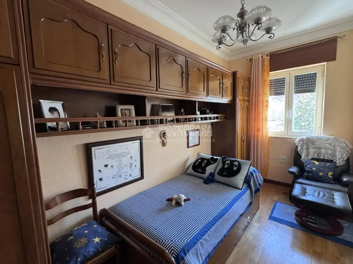 Bedroom of Detached homes for sale in León Capital   with Heating and Parquet flooring