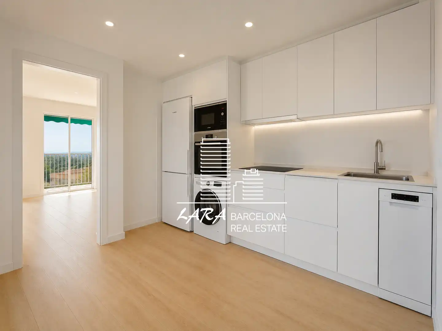 Cuina de Apartament en venda en Castelldefels amb Traster, Forn i Rentadora