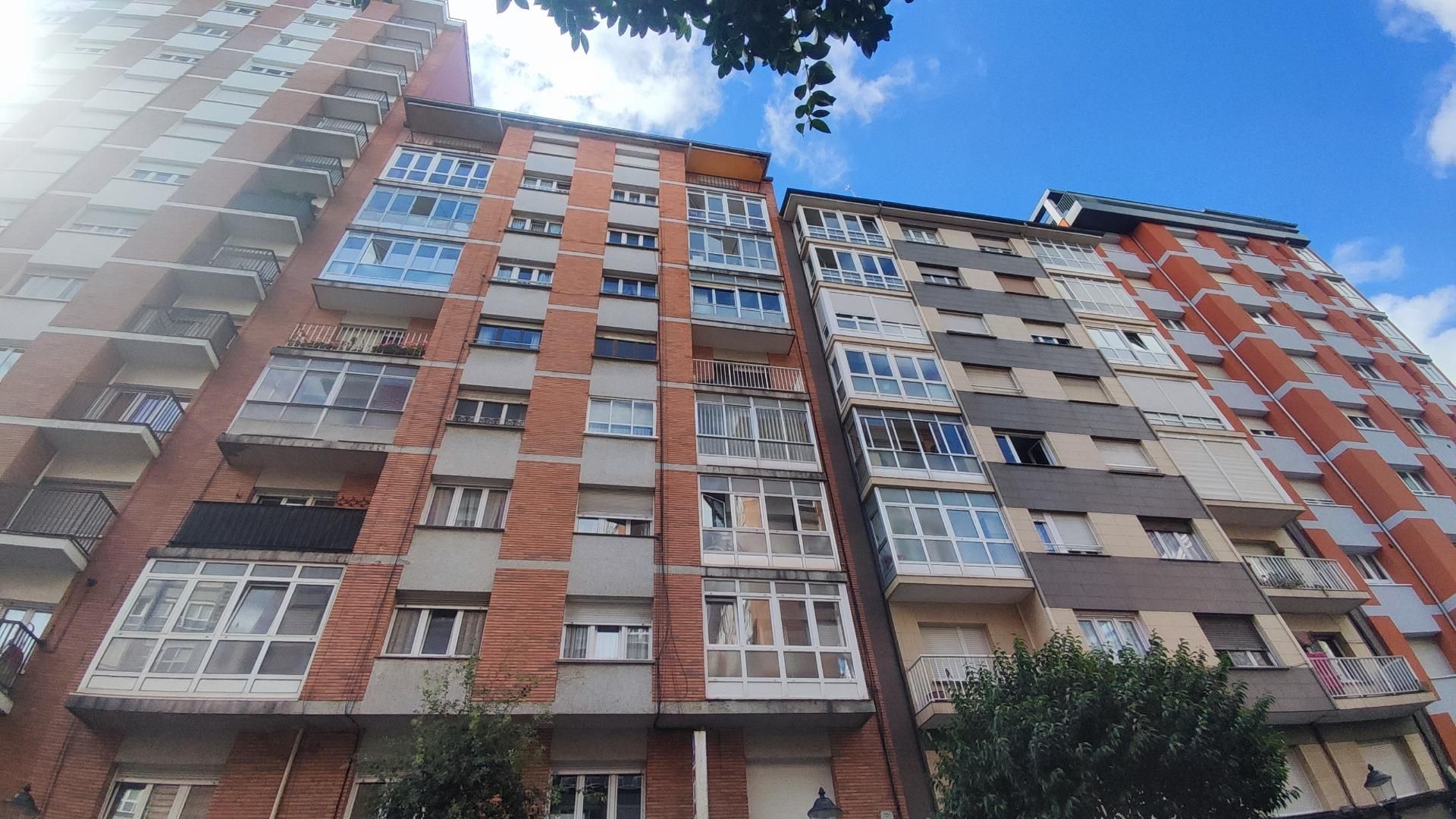 Exterior view of Flat to rent in Gijón   with Terrace and Balcony
