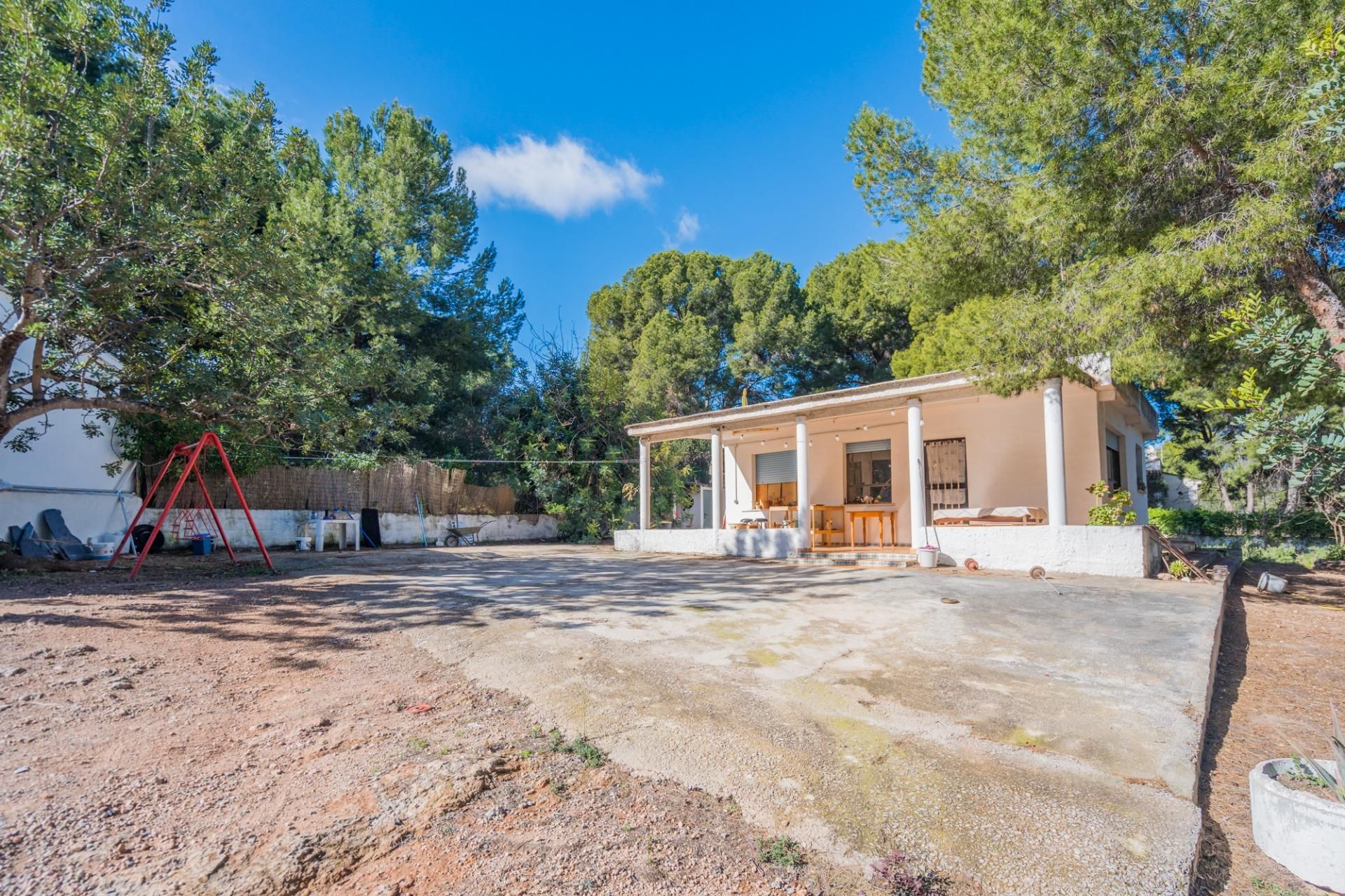 Vista exterior de Casa o xalet en venda en Bétera amb Jardí privat i Terrassa