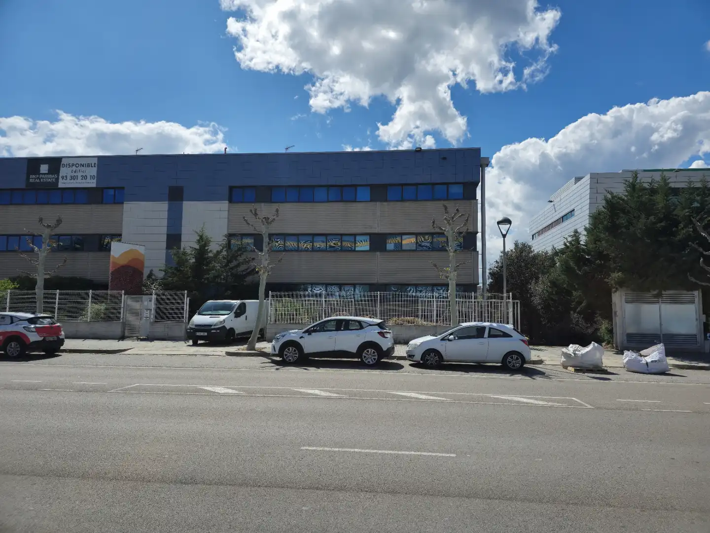 Außenansicht von Büro zur Miete in El Prat de Llobregat mit Klimaanlage und Heizung