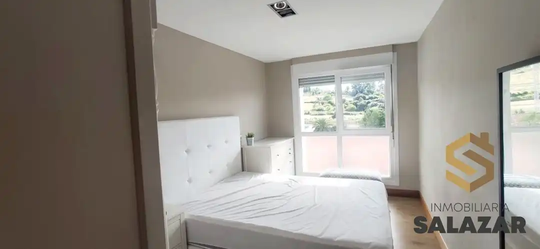 Schlafzimmer von Wohnung zur Miete in Urduliz mit Heizung und Möbliert