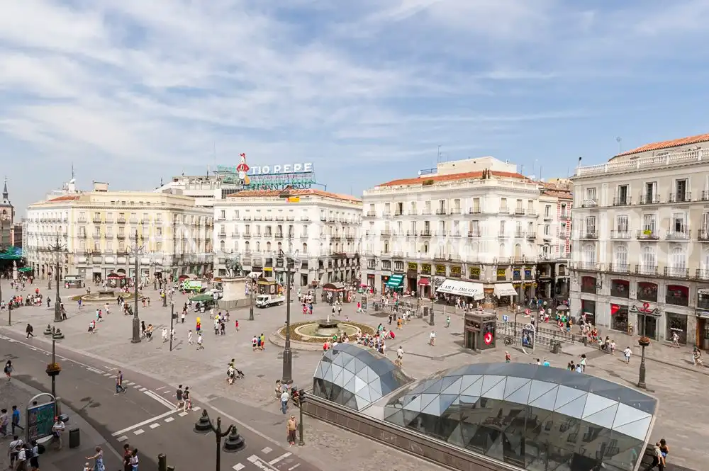 Vista exterior de Piso de alquiler en Madrid con Aire acondicionado, Calefacción y Parquet