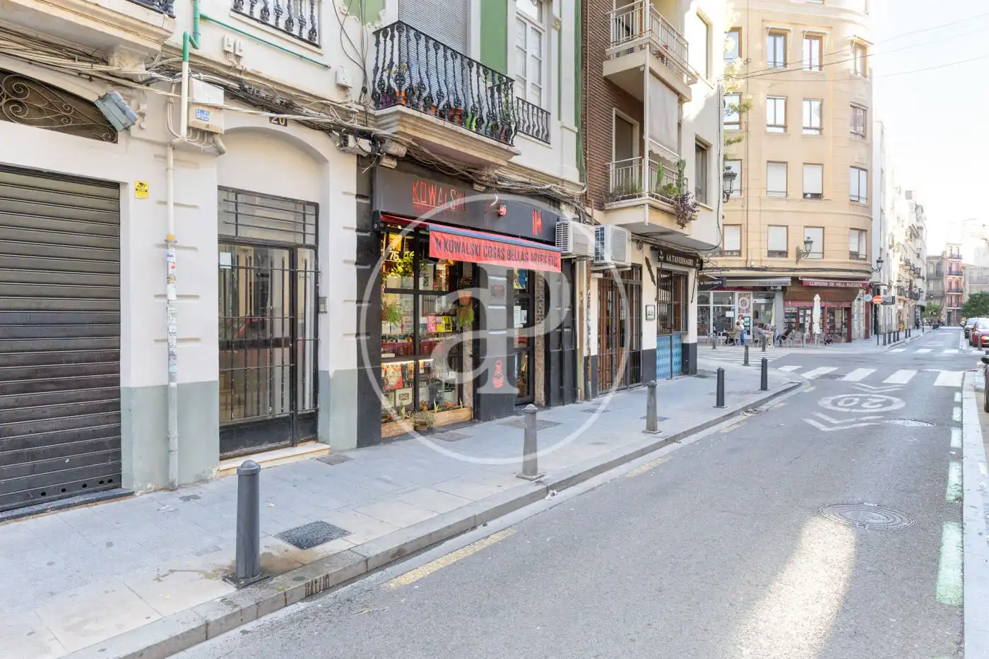 Außenansicht von Wohnung zur Miete in Valencia mit Klimaanlage, Heizung und Abstellraum
