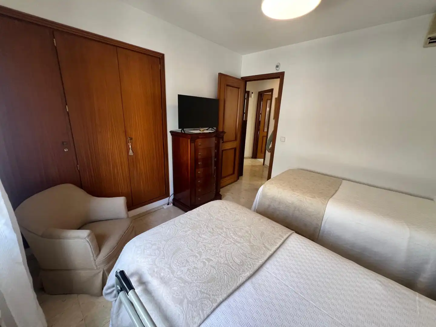 Habitación de Piso de alquiler en Sevilla con Aire acondicionado, Terraza y Amueblado