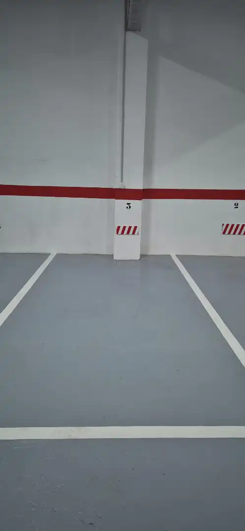 Parking of Garage for rent in Alfafar