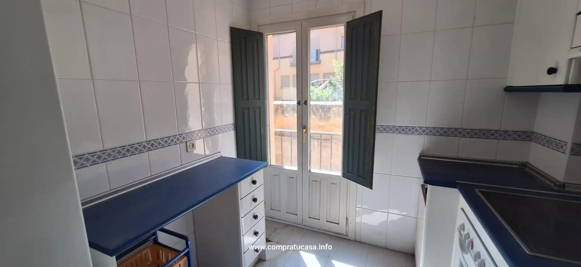 Cocina de Piso en venta en Segovia con Calefacción, Jardín privado y Parquet
