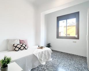 Dormitori de Apartament de lloguer en Burriana / Borriana amb Balcó