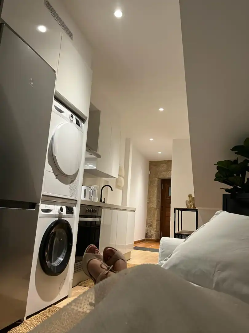 Cocina de Apartamento en venta en Vigo  con Calefacción, Amueblado y Horno