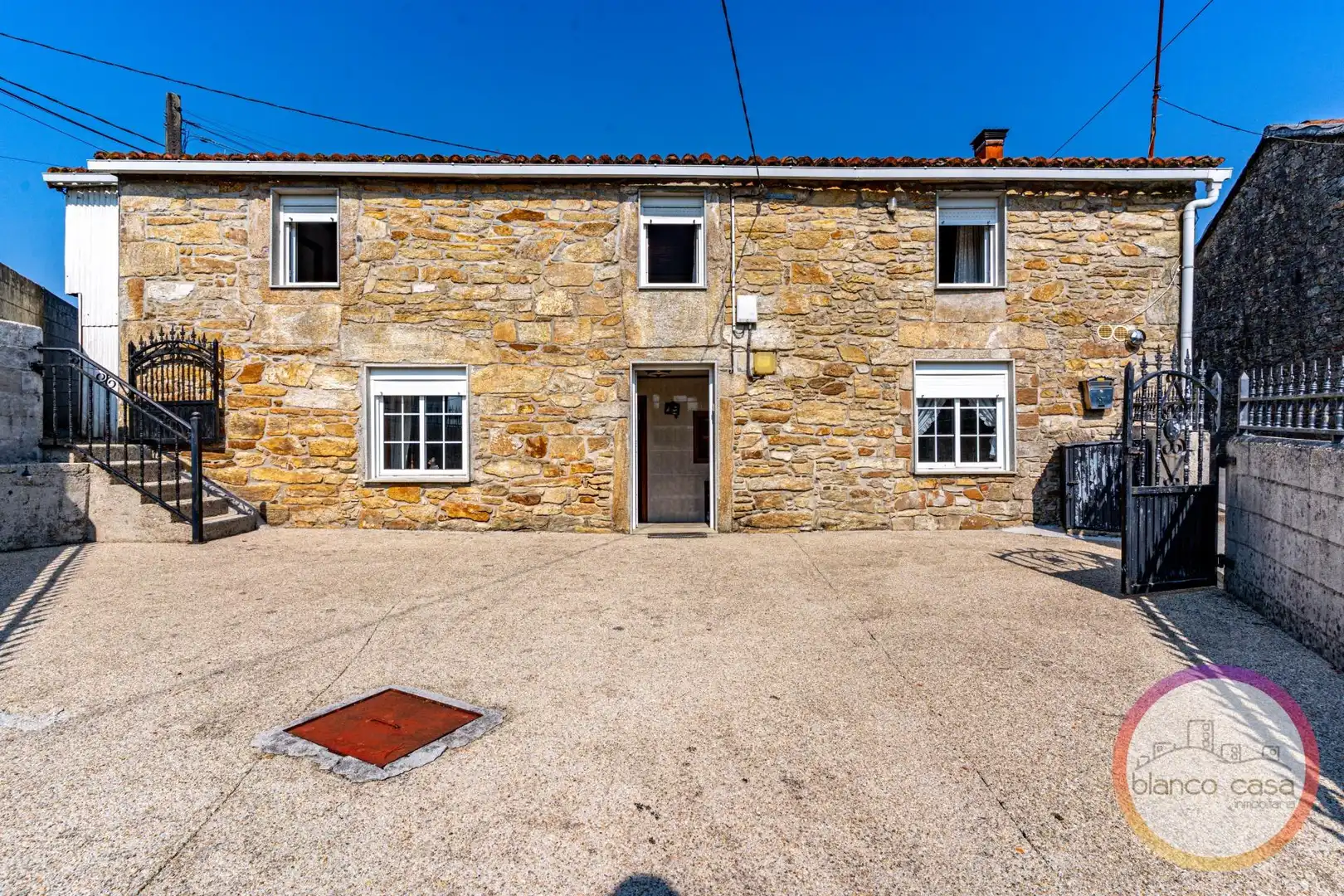 Vista exterior de Casa o chalet en venta en Santa Comba con Trastero