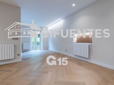 Appartamento con balcone in vendita a Centro