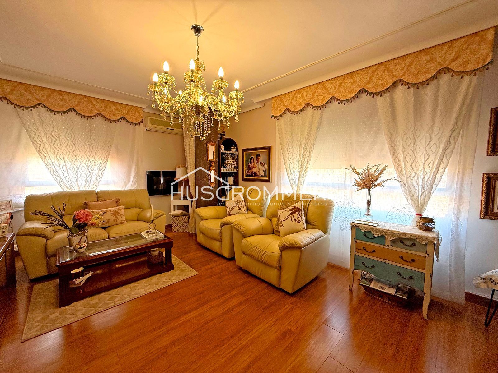 Living room of Flat for sale in Vila-real  with Air Conditioner, Heating and Storage room