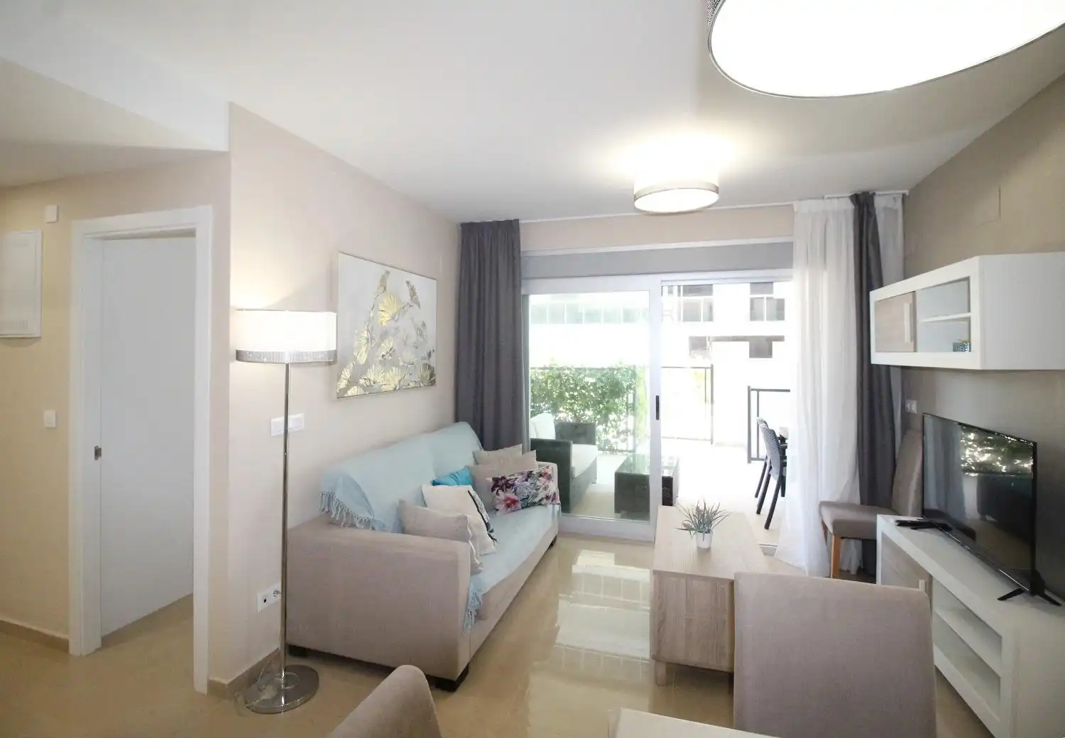 Wohnzimmer von Wohnung zum Verkauf in Oropesa del Mar / Orpesa mit Klimaanlage, Privatgarten und Terrasse