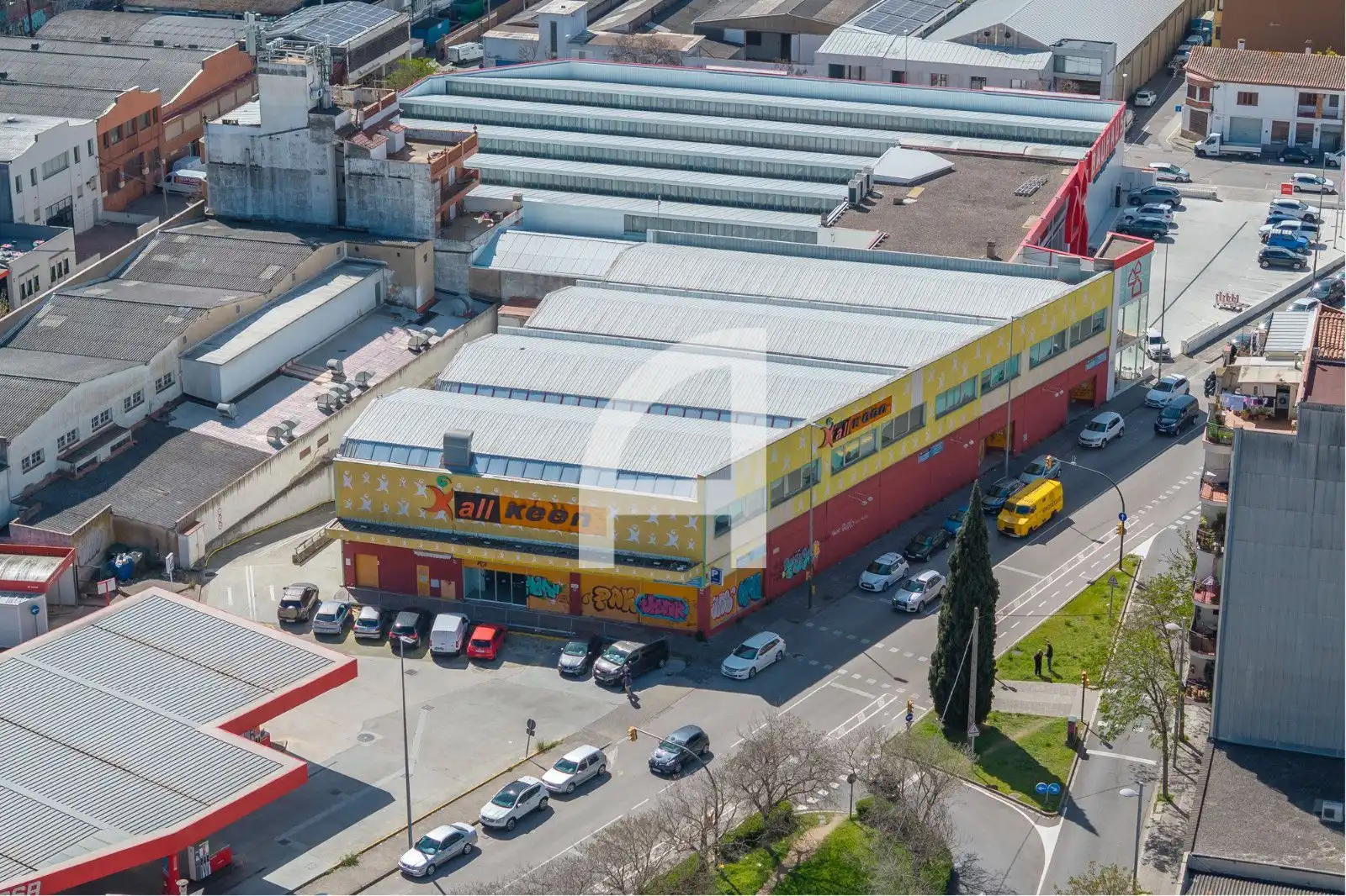 Exterior view of Industrial buildings for rent in Girona