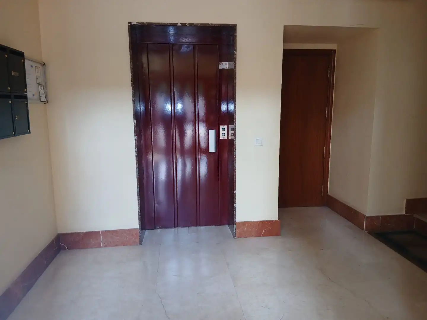 Wohnung zur Miete in La Almunia de Doña Godina  mit Heizung, Parkett und Terrasse