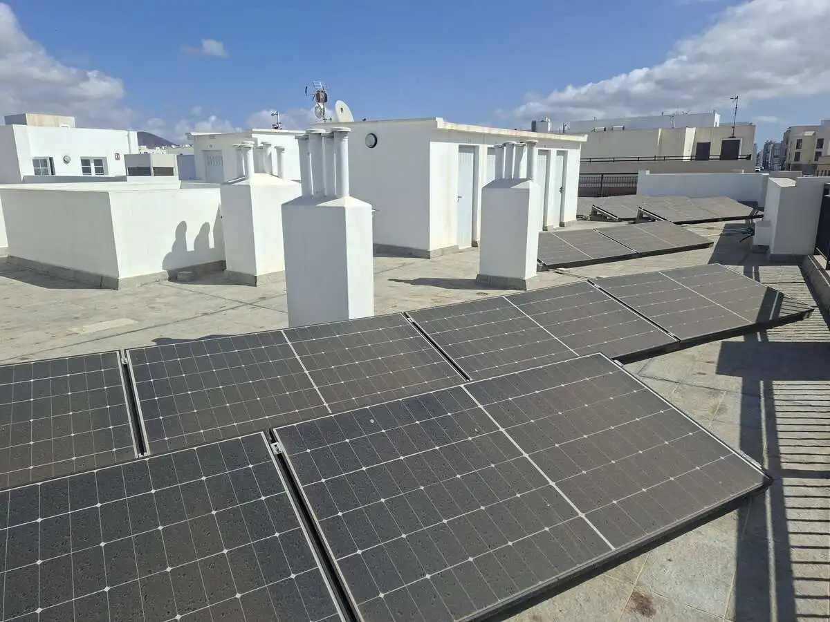 Vista exterior de Piso en venta en Arrecife con Aire acondicionado, Trastero y Amueblado