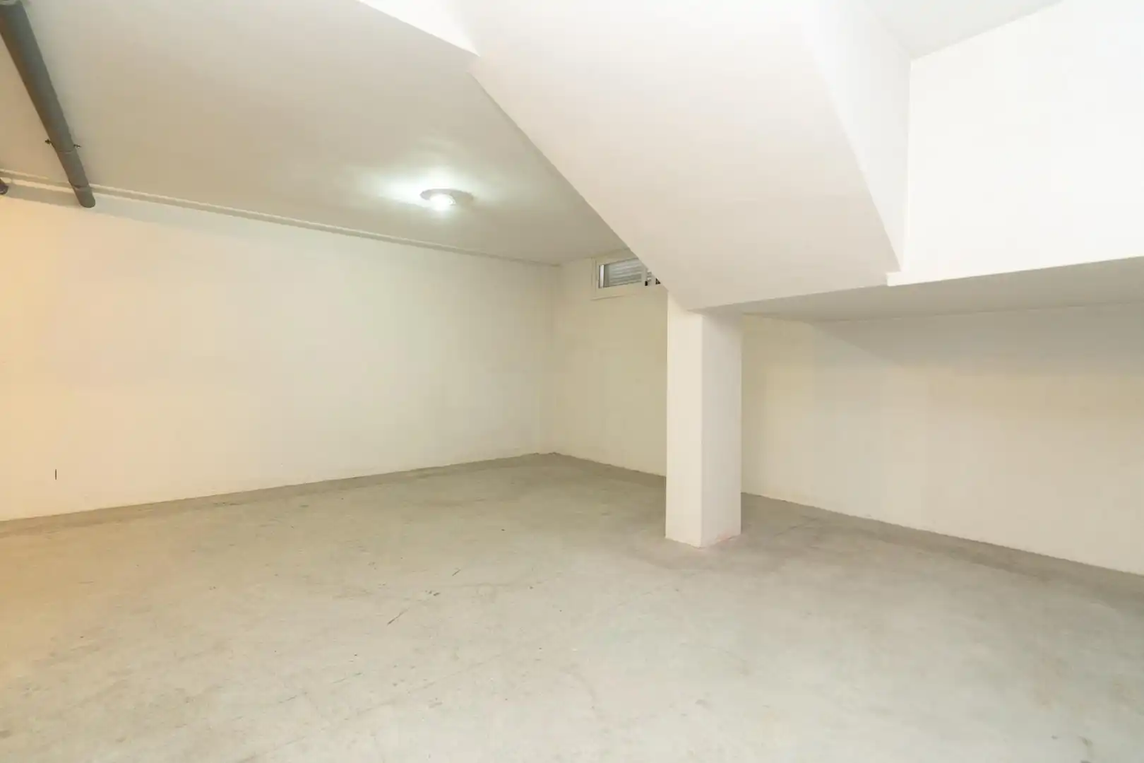 Casa adosada en venta en Motril con Aire acondicionado, Terraza y Trastero