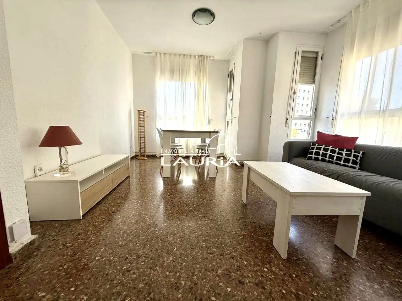 Living room of Flat for rent in Valencia  with Air Conditioner, Heating and Furnished