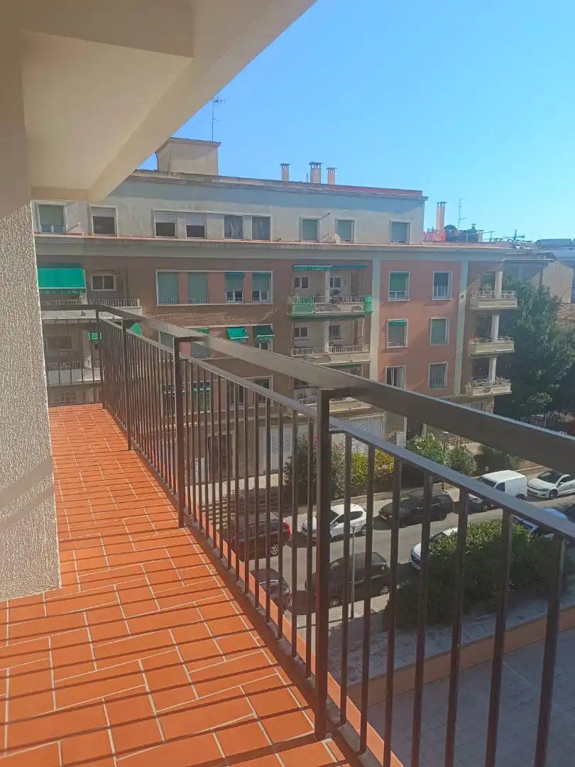 Wohnung zur Miete in Carrer de Salmerón, Vallparadís - Antic Poble de Sant Pere