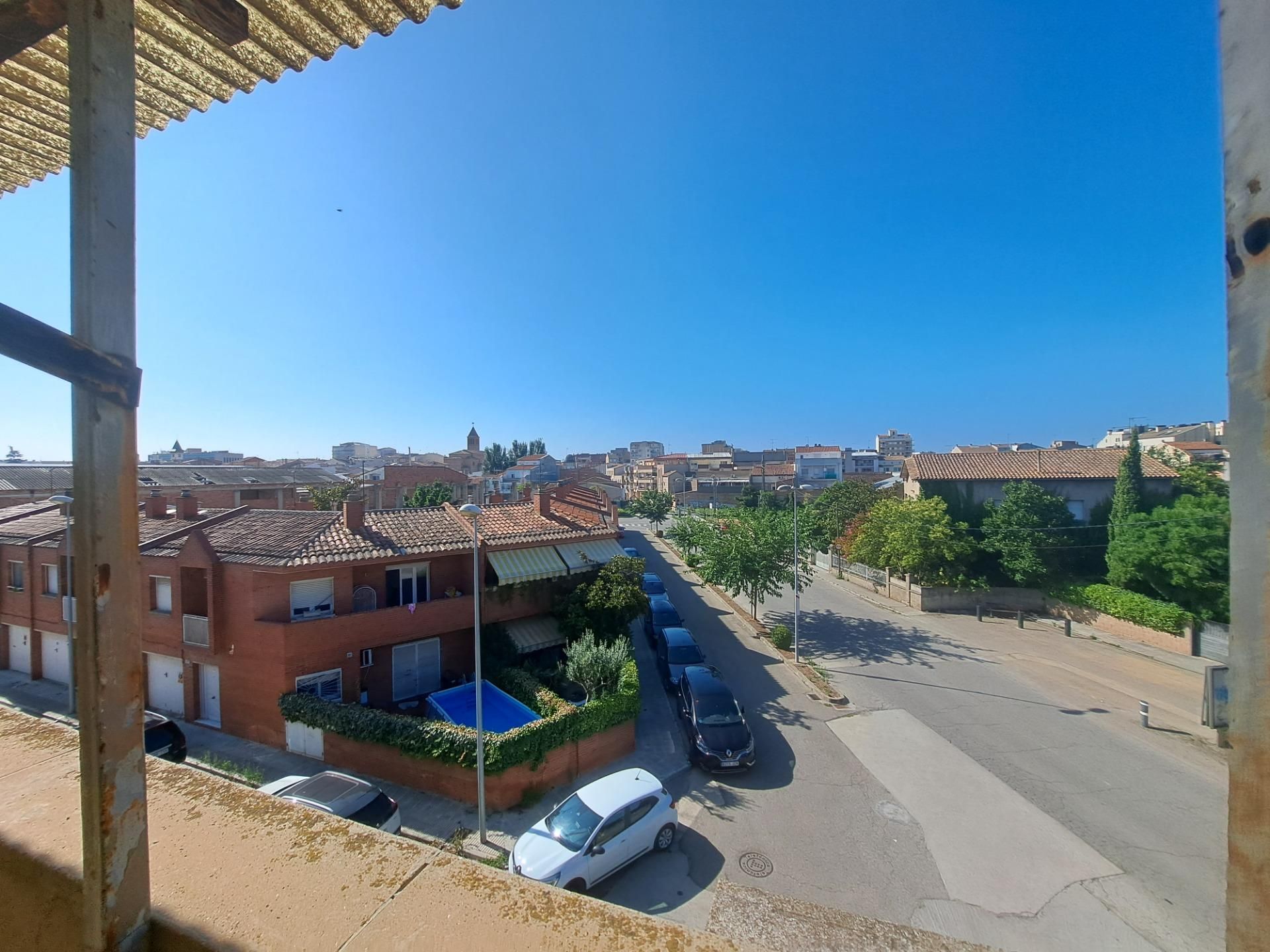 Exterior view of House or chalet for sale in Mollerussa  with Terrace and Balcony