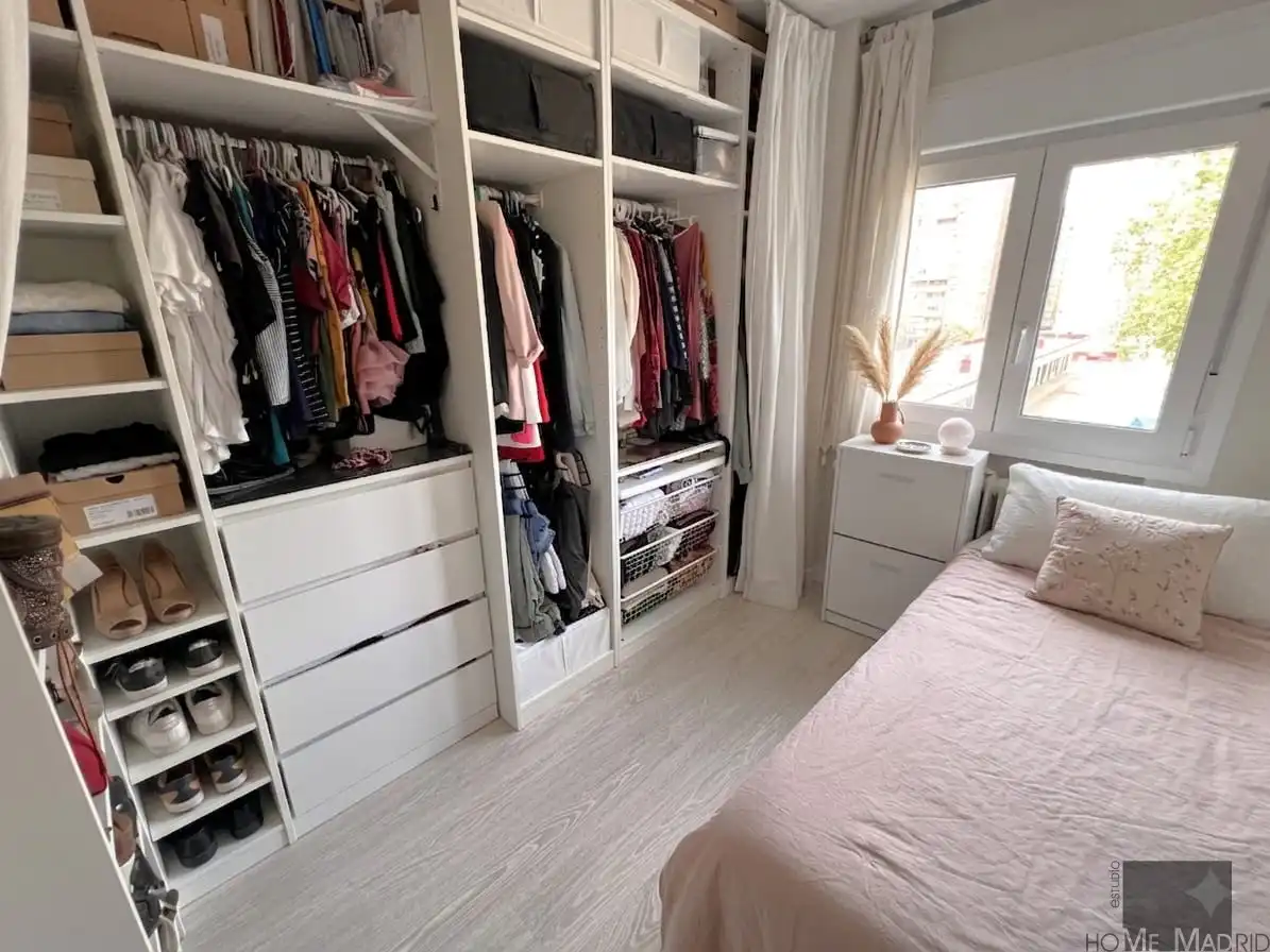 Bedroom of Flat for sale in Madrid  with Air Conditioner, Heating and Terrace