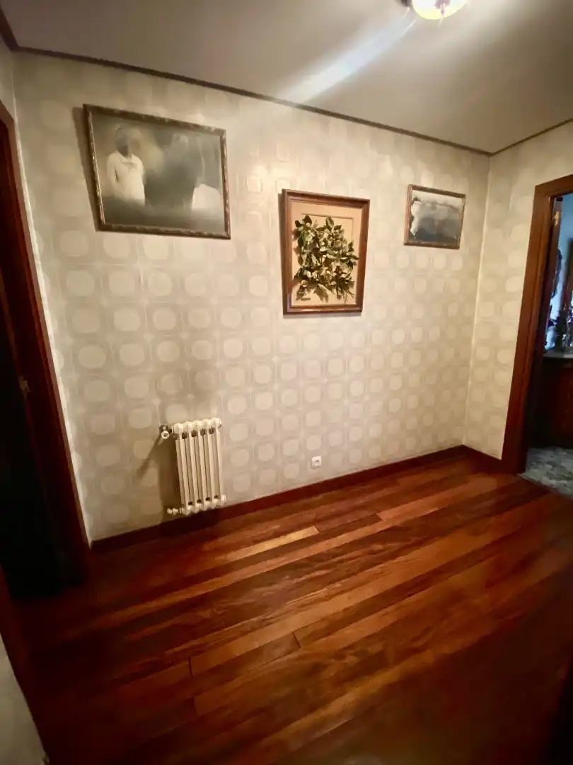 Piso en venta en Santander con Calefacción, Terraza y Amueblado