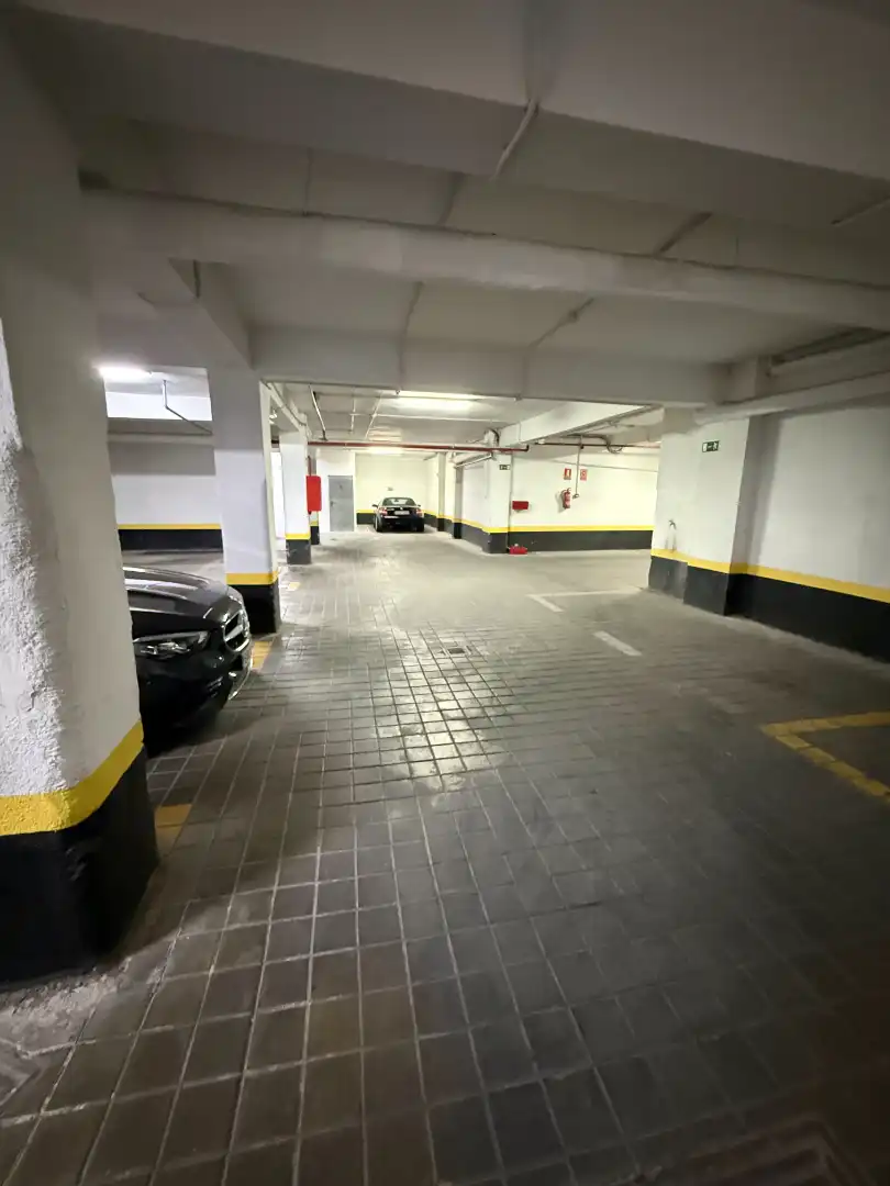 Parking de Trastero en venta en Madrid