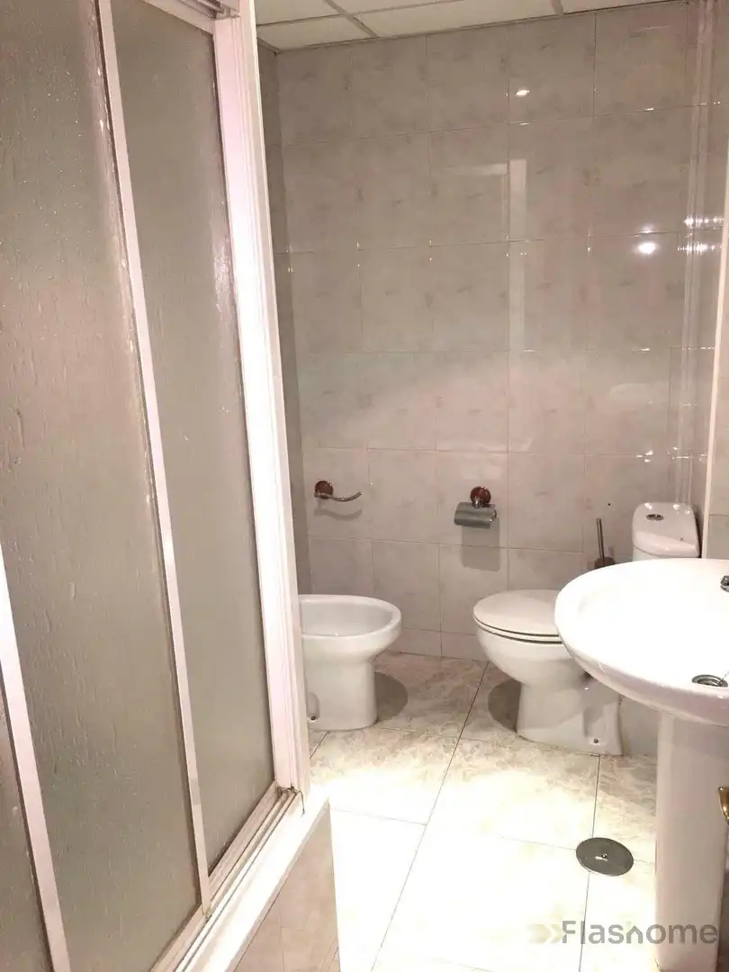 Badezimmer von Wohnung zum Verkauf in Santa Amalia mit Klimaanlage, Heizung und Terrasse